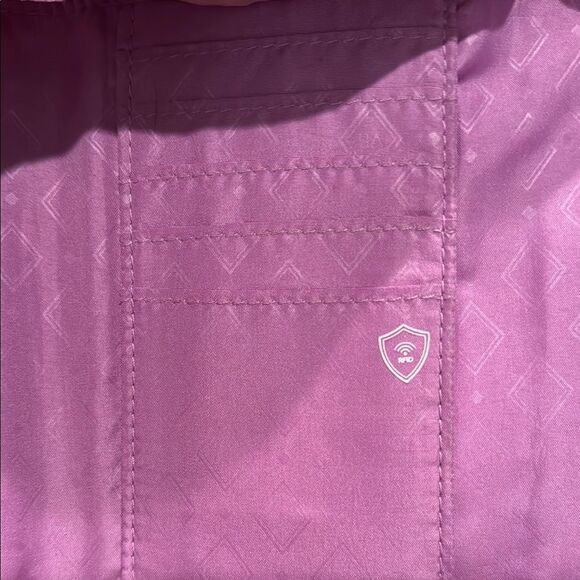 Vera Bradley Pink and Purple Clutch with Mandala Design - Picture 6 of 9